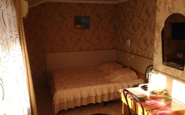Maisky Hotel