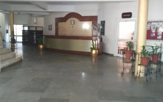 Saras Tourist Resort