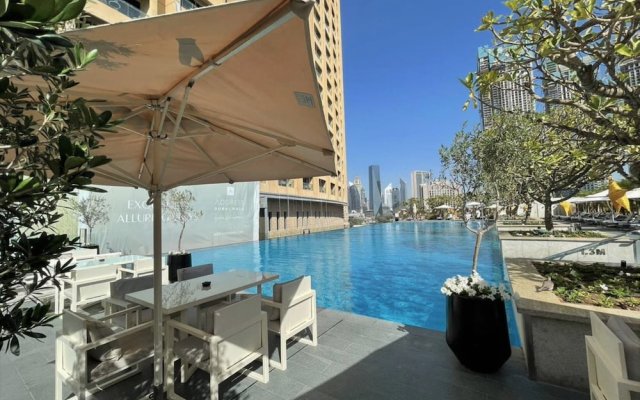 Fashion Avenue Dubai Mall Residences - Studio with balcony
