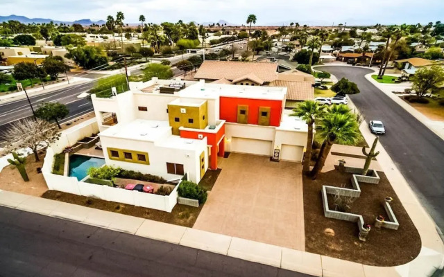 Pueblo Viejo by AvantStay | 5min Drive to Old Town - Sleeps 14