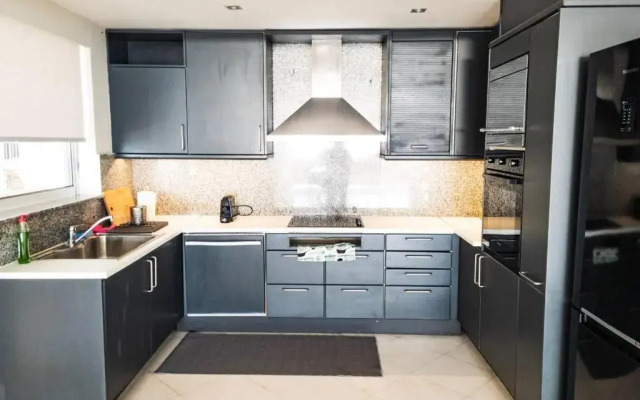 1, Kotzia str. & Poseidonos Avenue, Alimos