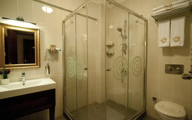 Best Point Hotel