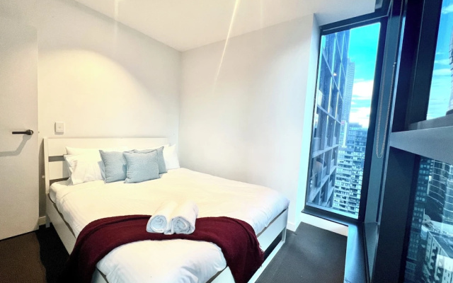 ReadySet Apartments at Manhattan