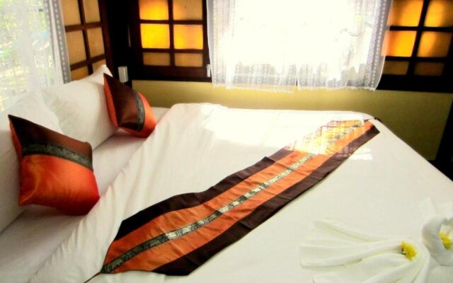 Baan Saktong Homestay