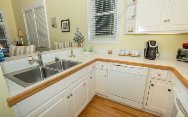 Destin Dolphin Destin - 2 Br Apts