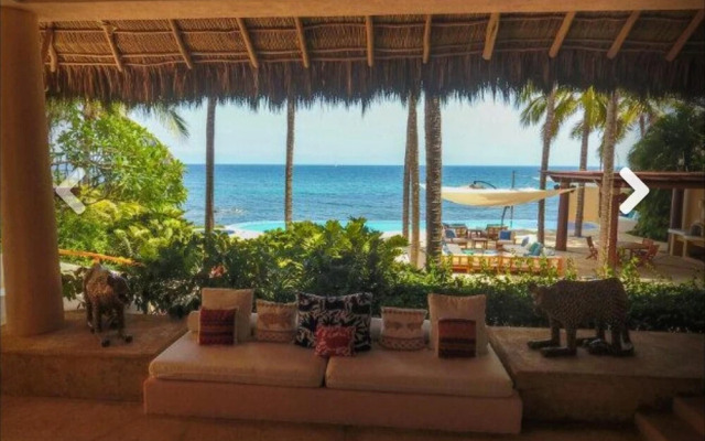 Exciting six Bedroom Oceanfront 75 Long Pool Villa