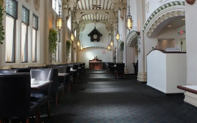 The Marlborough Hotel