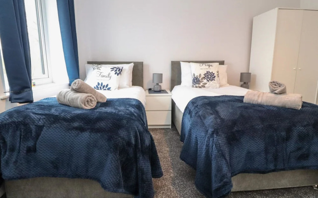 3 Thrimby Court