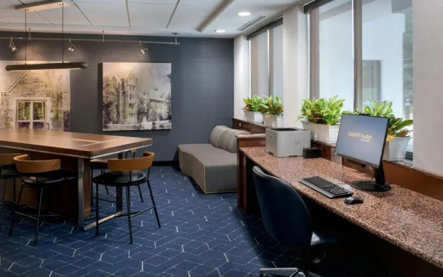 Courtyard Ewing Princeton