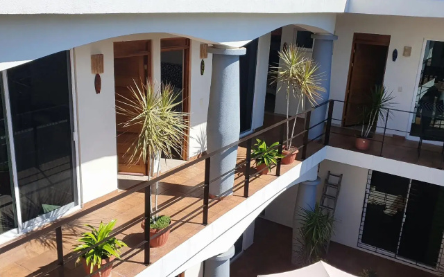 Carri Surf Studio