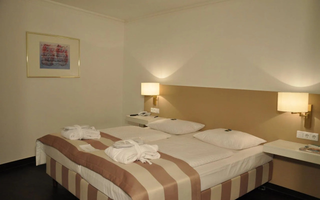 relexa Waldhotel Schatten