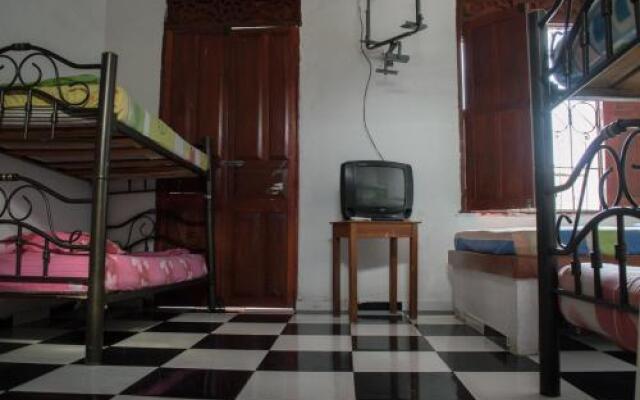 Hostal Maranatha - Hostel