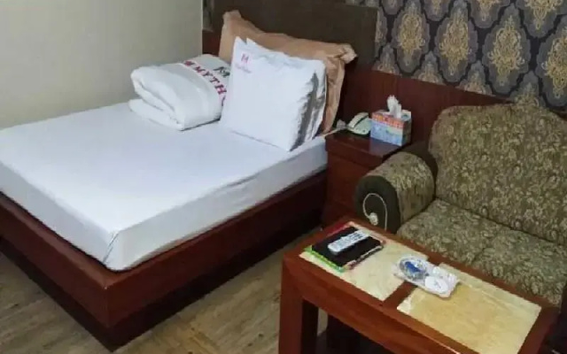 Hotel Midas