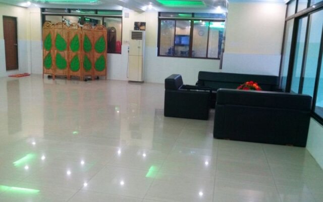 Pun Swe Taw Hotel