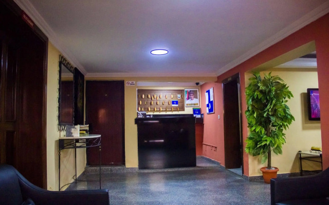 Lamia Inn