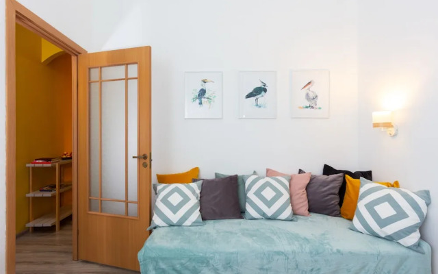 «City of Rivers на Невском проспекте 65»