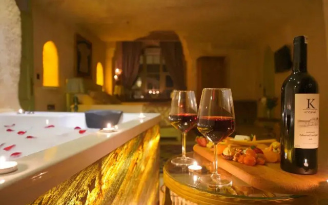 Takaev Cave Hotel
