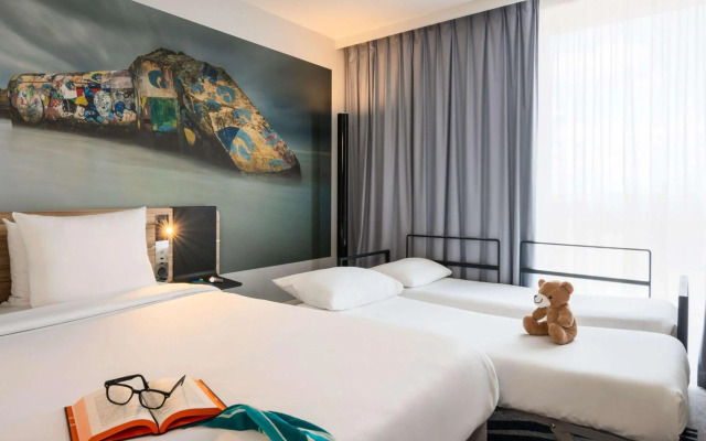 Novotel Paris Coeur d'Orly Airport