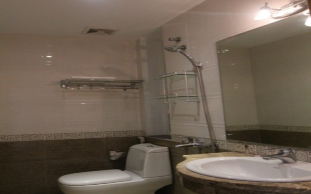 Hanoi Lucky Guesthouse 2