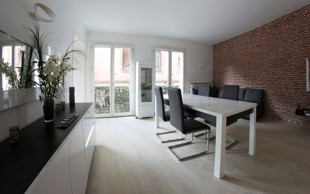 Apartments Riverside Toulouse, the ART of hosting