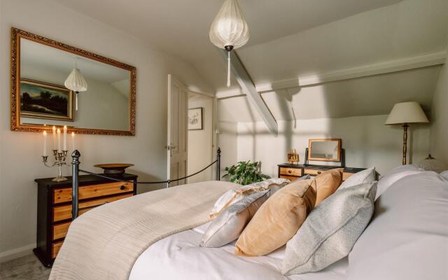 The Stables - Charming 15th-century Rural Bolthole