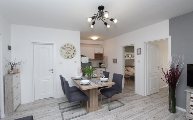 SAN Francesco Apartment Corinne Sea View