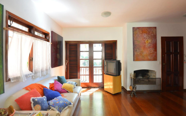 Maestro Ibirapuera Park