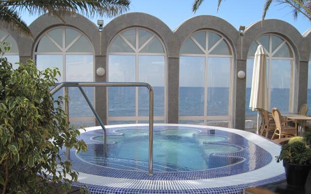 Hotel San Agustin Beach Club
