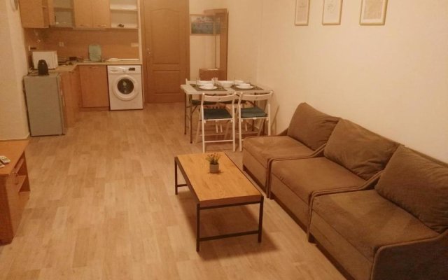 Apartment In Trakia Plaza