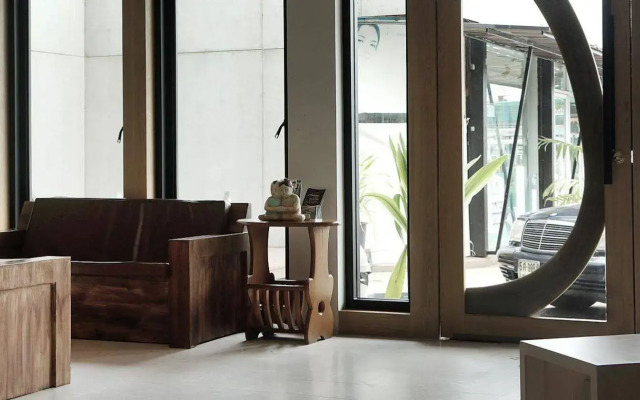 Khuangsingh Residence