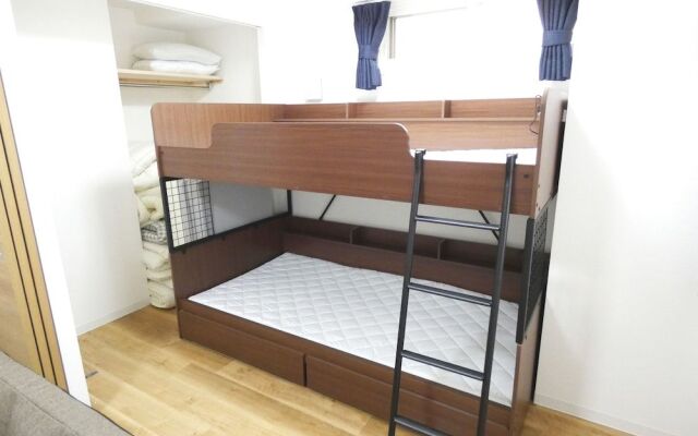 Alpha Square Minami 6 Jo 401