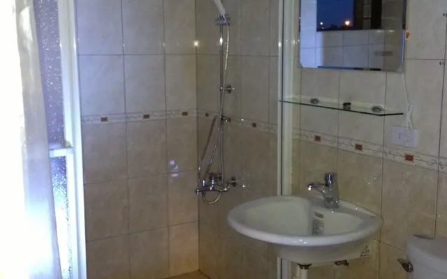 Yilan 96 BNB - Old Village Head House