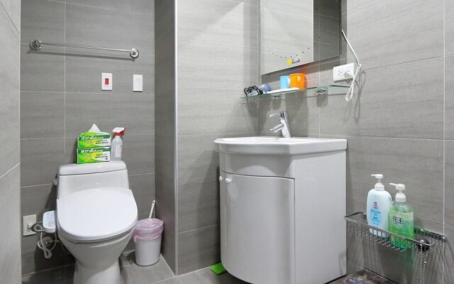 EmilyHouse NTU Gonguan Taipei