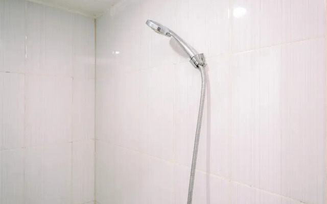 Best Deal And Modern 1Br Green Pramuka City Apartment