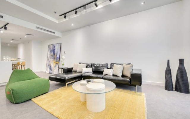 Luxurious Apt in Impressive Difc Tower