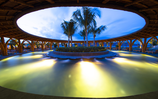 Hon Tam Resort