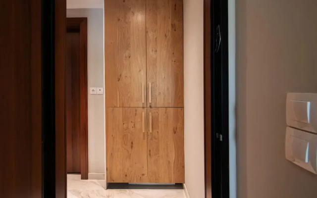 Central Charming Studio