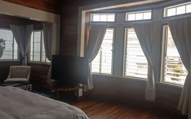 The North Park Hotel