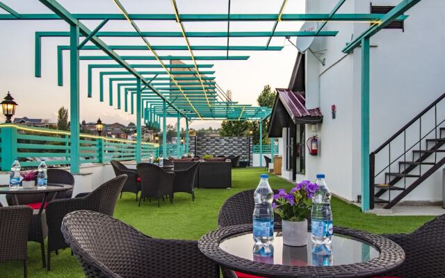 Hotel Sejour Luxury Srinagar