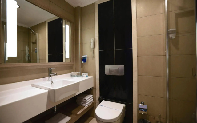 Insula Resort & Spa