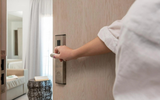 Llaut Boutique Hotel
