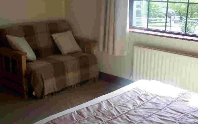 Claddagh Moon B&B