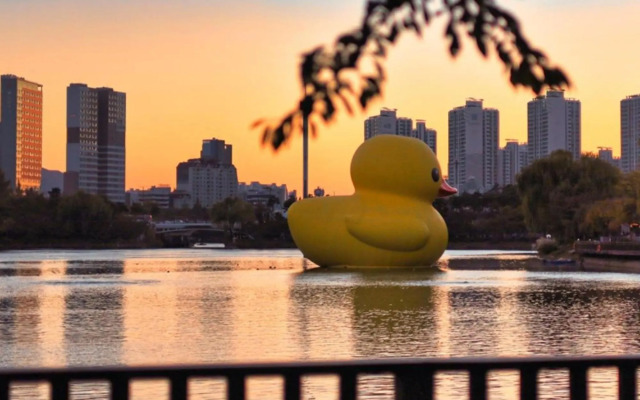 Modern K-style House