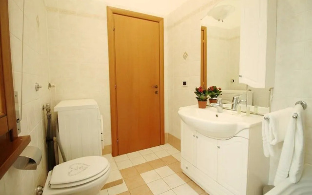 Monteverde Ozanam apartment with Garage