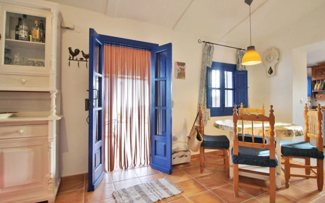 1039 Villa Cuatro Caminos