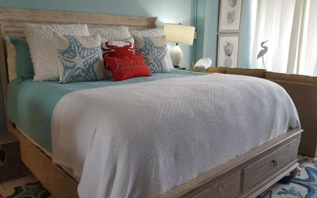 Islander East Condominiums