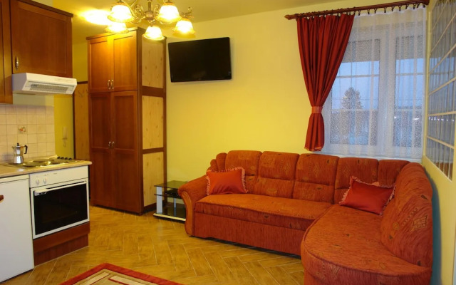 HoldLux Apartmanok