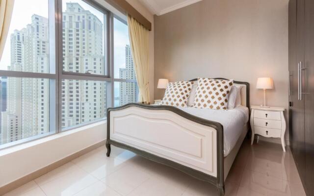 Quintessential Quarters - Breathtaking 29th Floor Views