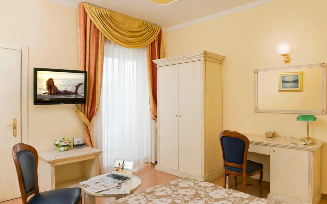 Hotel City