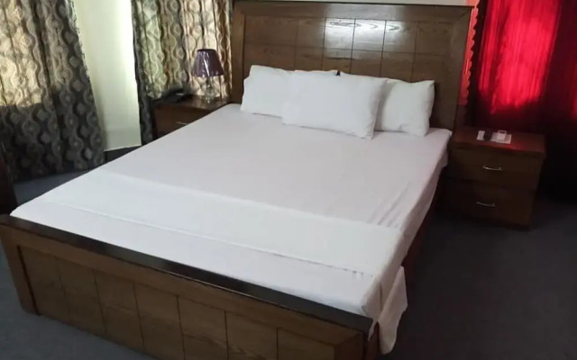 Orion Inn